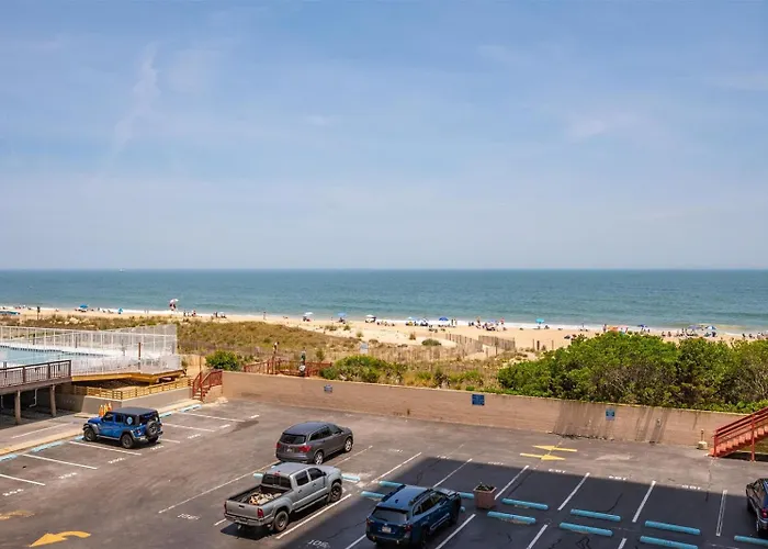 Coastal 2br With Ocean And Bay Views Private Balcony Amenities Sleeps 6 Ocean City