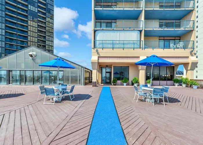 Coastal 2br With Ocean And Bay Views Private Balcony Amenities Sleeps 6