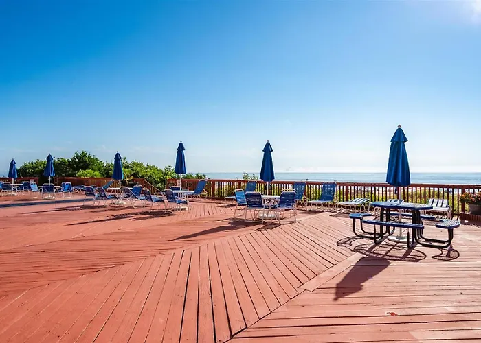 Coastal 2br With Ocean And Bay Views Private Balcony Amenities Sleeps 6 *