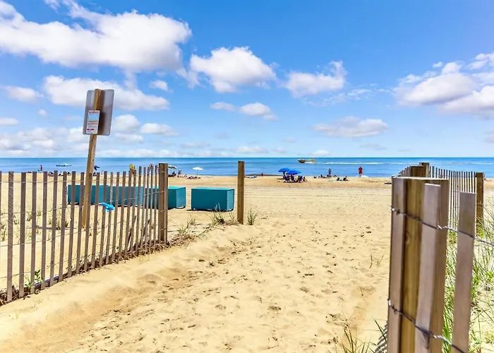 Holiday home Coastal 2br With Ocean And Bay Views Private Balcony Amenities Sleeps 6 Ocean City